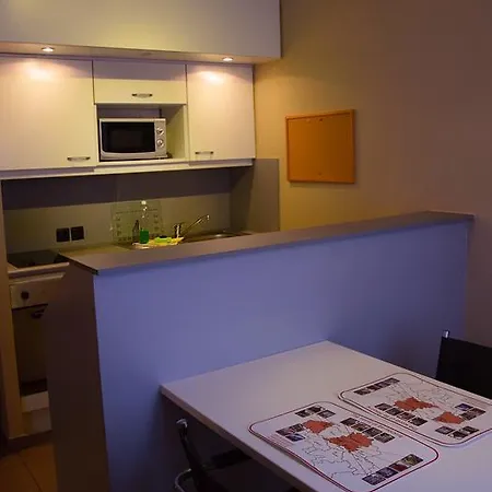 City Apartments Antwerpen Apartment *